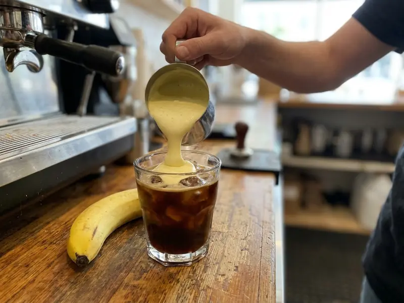 Caffè freddo con schiuma alla banana — step 6