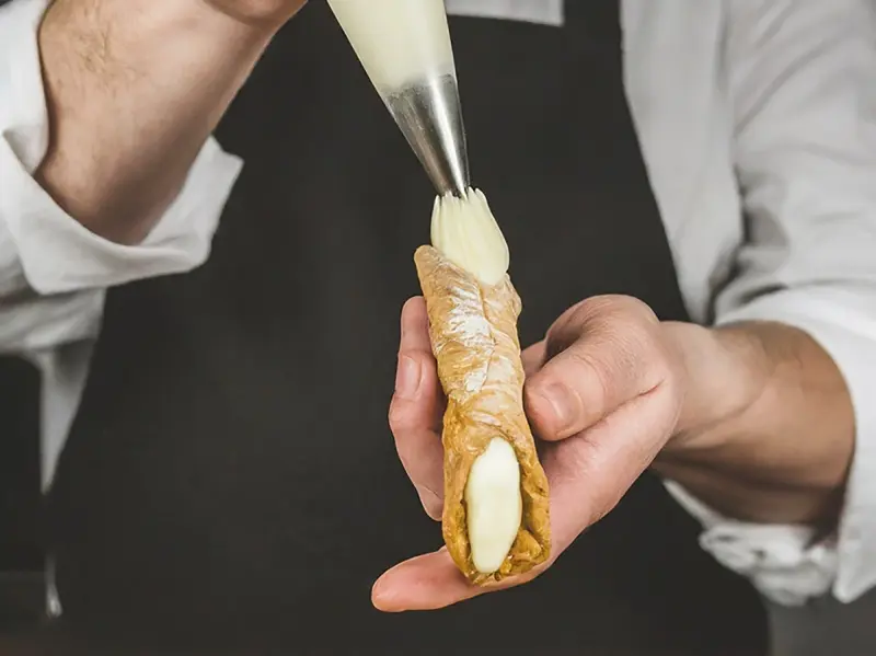 Cannoli — step 4
