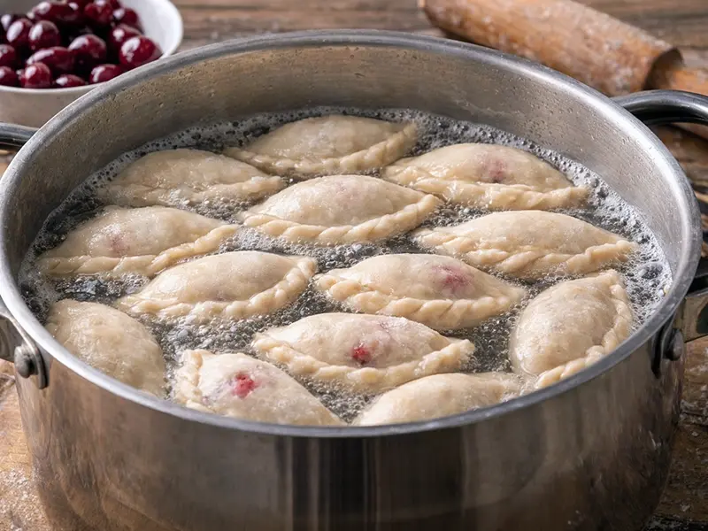 Varenyky with Cherries — step 5
